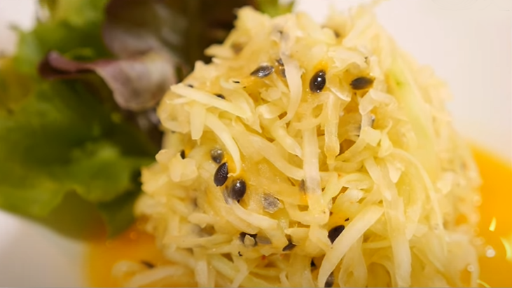 Green Papaya Salad with Passion Fruit Sauce