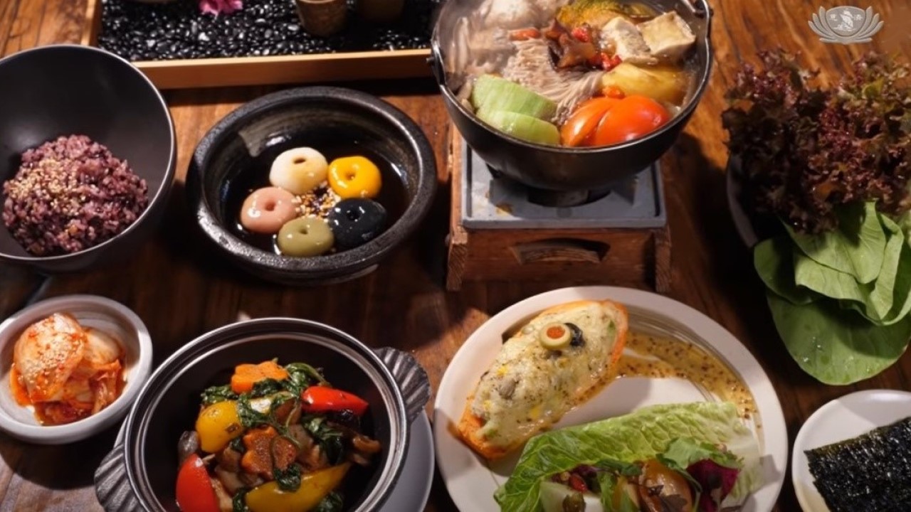 Vegetarian Cuisine in an Ancient House (Part 2)