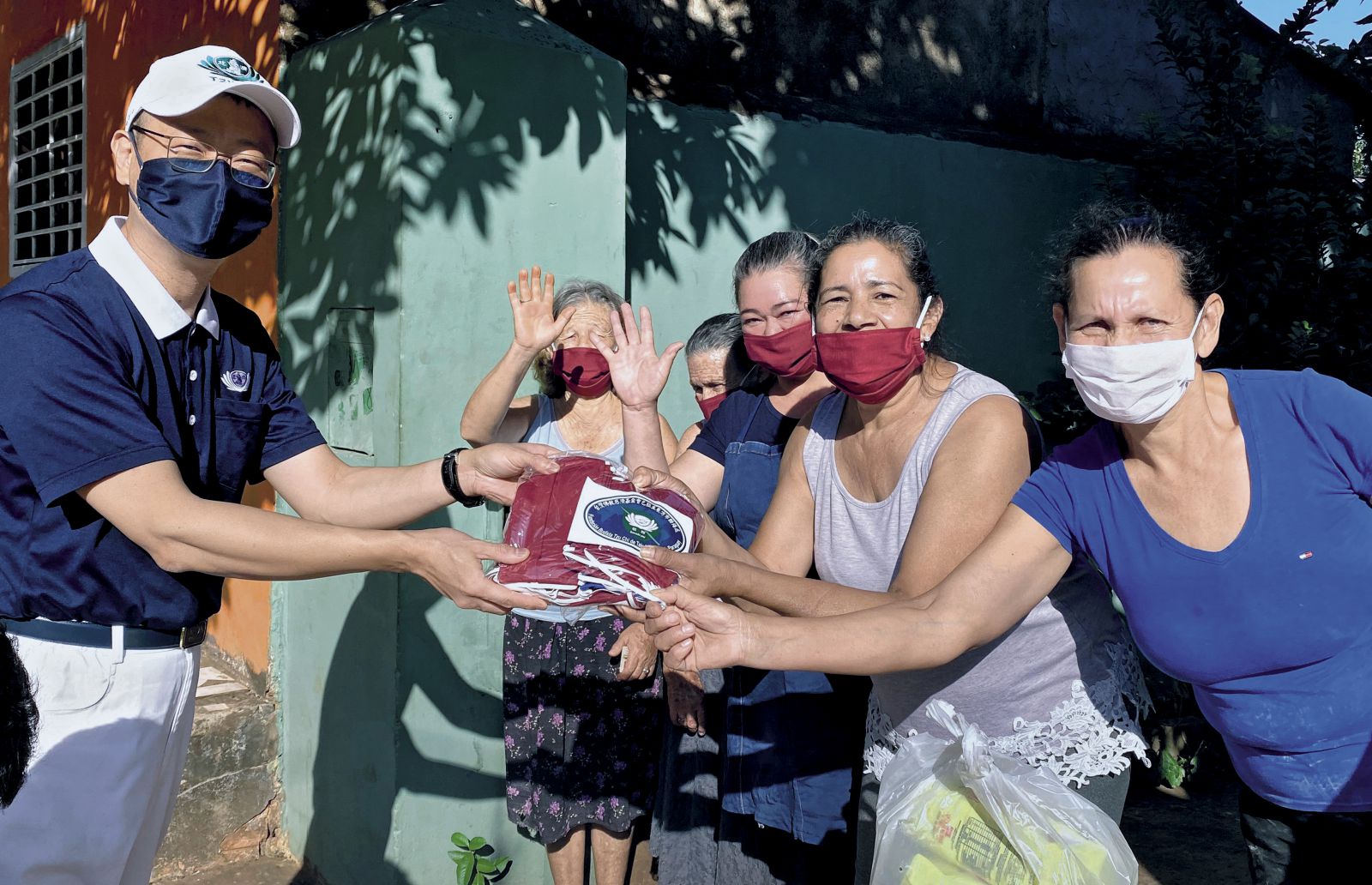 Tzu Chi Paraguay Provides Food to Relieve Hunger